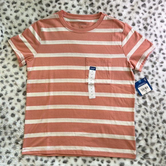 I am selling a new Arizona jean company, T-shirt, extra small. - Picture 2 of 2